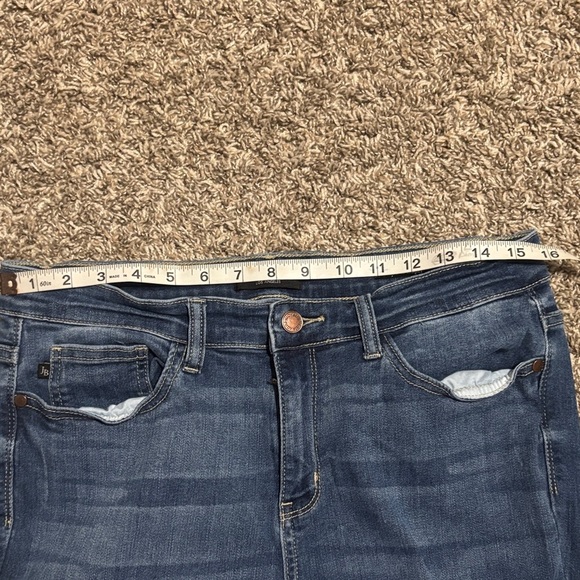 Judy Blue Deep Indigo Cropped Jeans - Picture 7 of 11